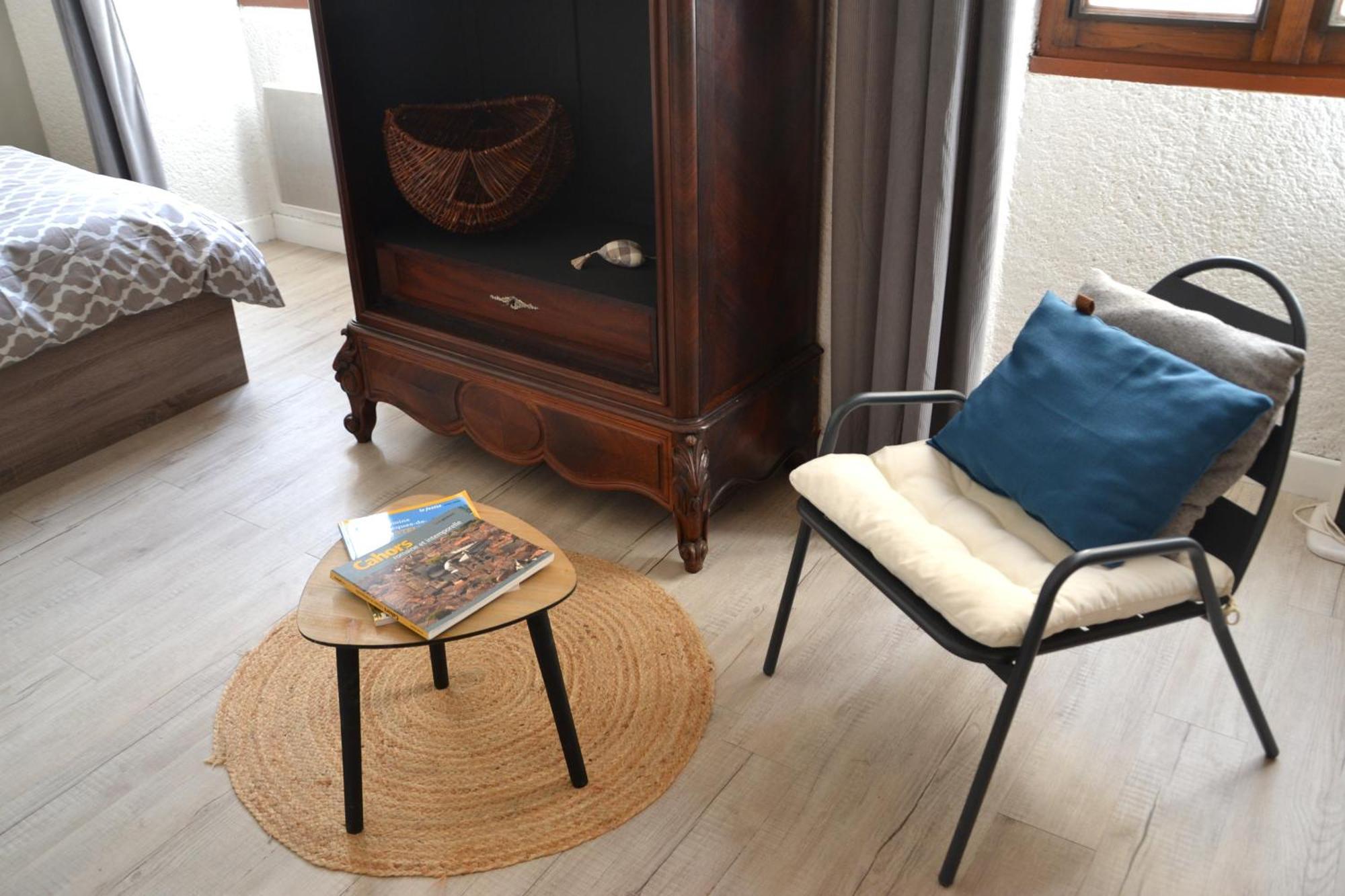 L'Edredon De Josephine Apartment Montcuq Luaran gambar